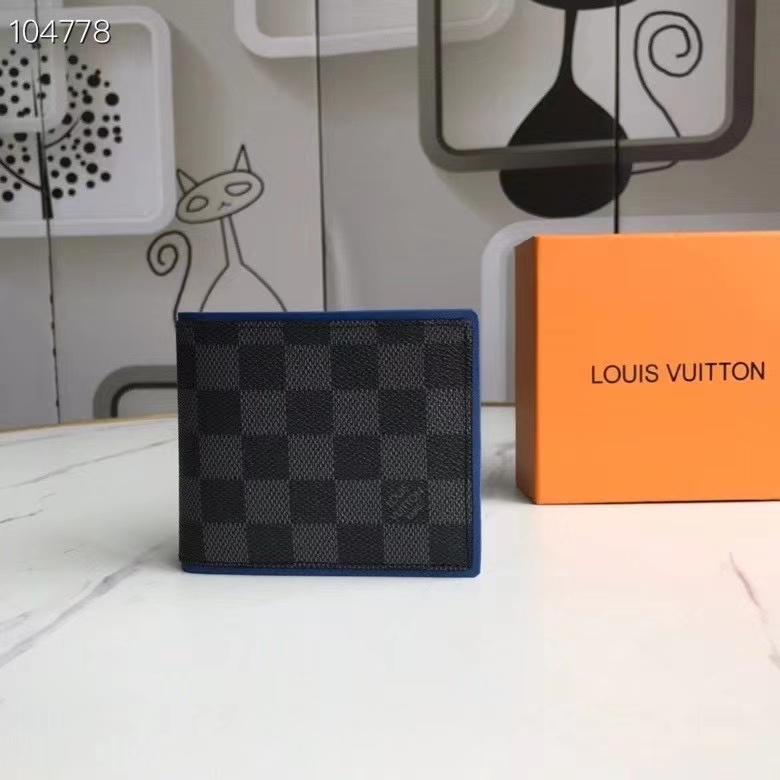 LV Damier Multiple Wallet 63267