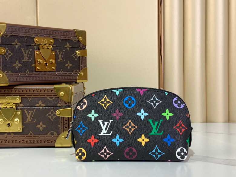 Wholesale High quality Louis Vuitton Women's Cosmetic Pouch for Sale