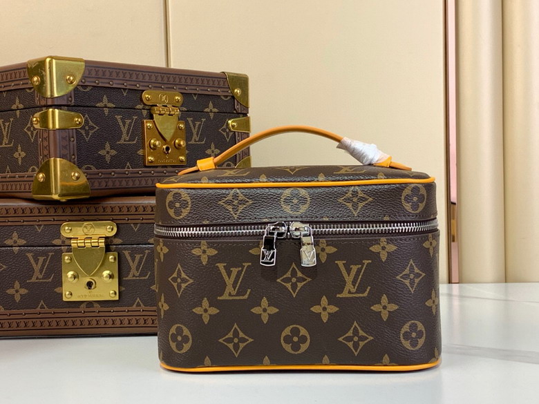 Wholesale High quality Louis Vuitton Women's Replica Designer Cosmetic bags for Sale