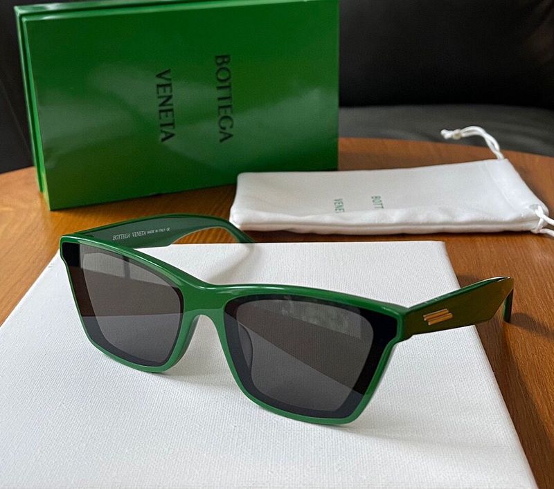 Wholesale Cheap AAA Bottga Veneta Replica Sunglasses for Sale