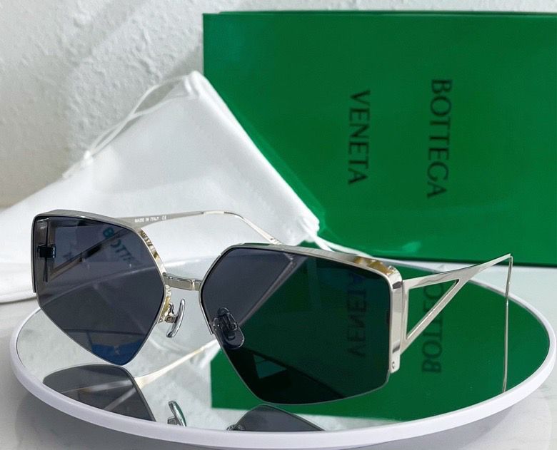 Wholesale Cheap AAA Bottga Veneta Replica Sunglasses for Sale