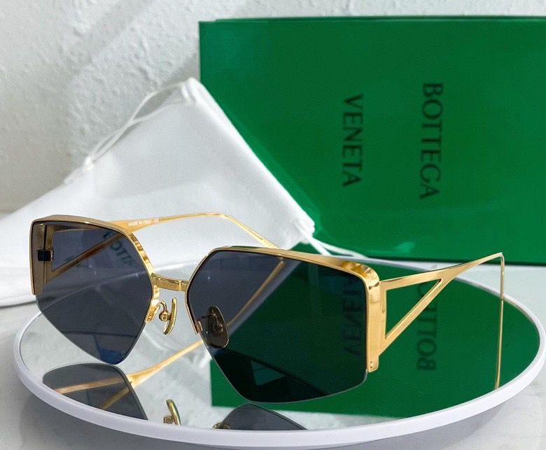Wholesale Cheap AAA Bottga Veneta Replica Sunglasses for Sale