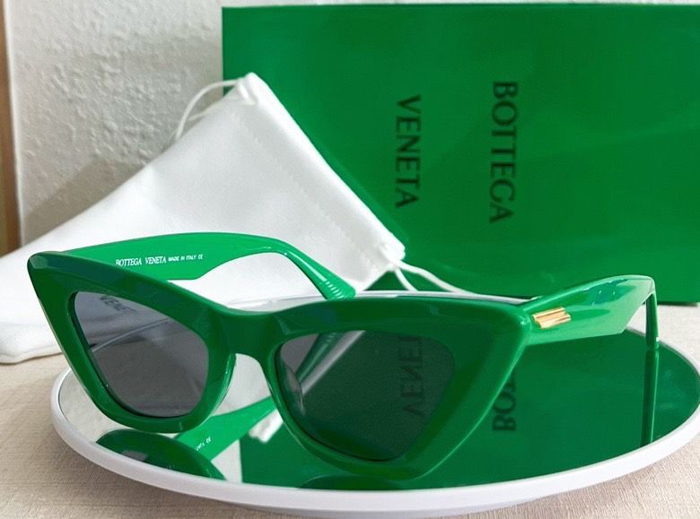 Wholesale Cheap AAA Bottga Veneta Replica Sunglasses for Sale