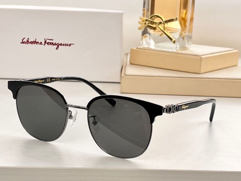 Wholesale Cheap Salvatore Ferragamo Replica Sunglasses Aaa for Sale