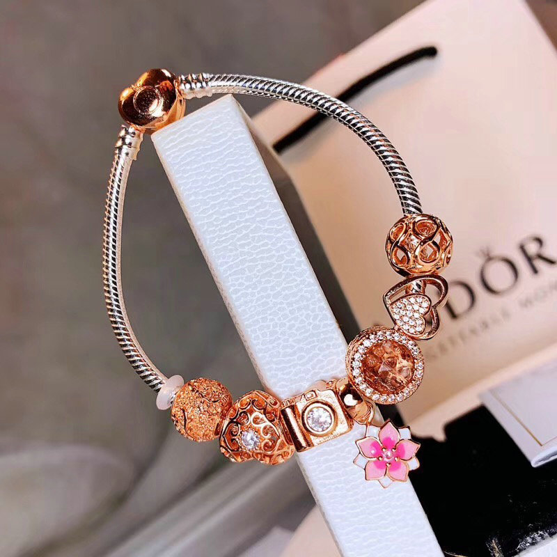 Wholesale Cheap Womens Designer Bracelets for Sale