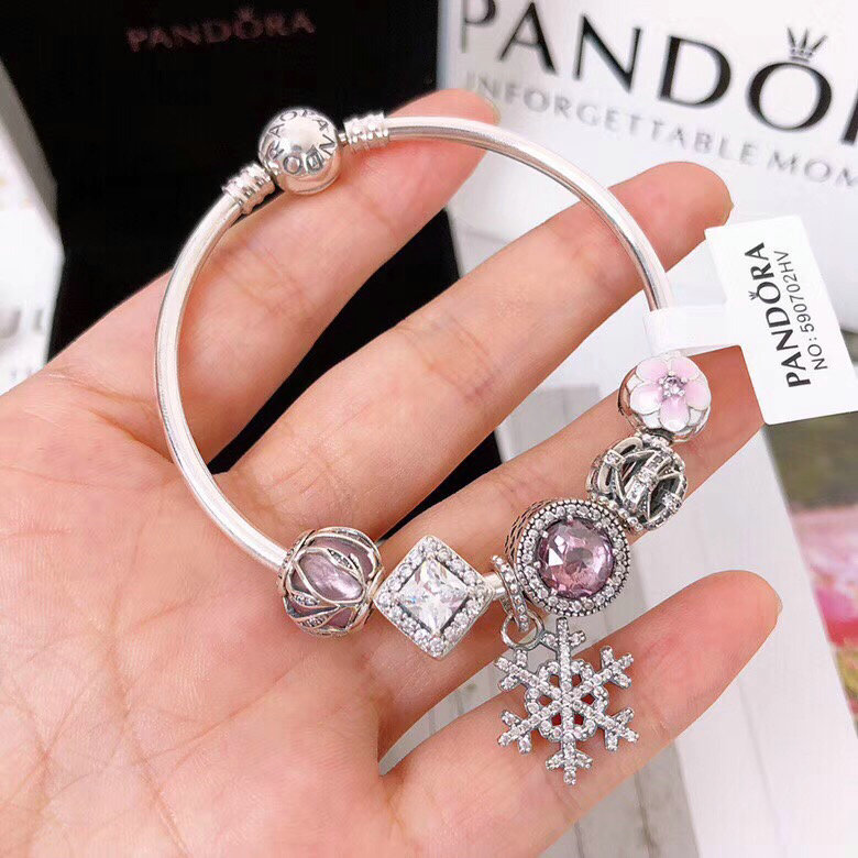 Wholesale Cheap Womens Designer Bracelets for Sale