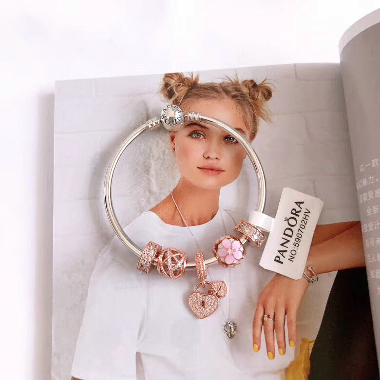 Wholesale Cheap Womens Designer Bracelets for Sale