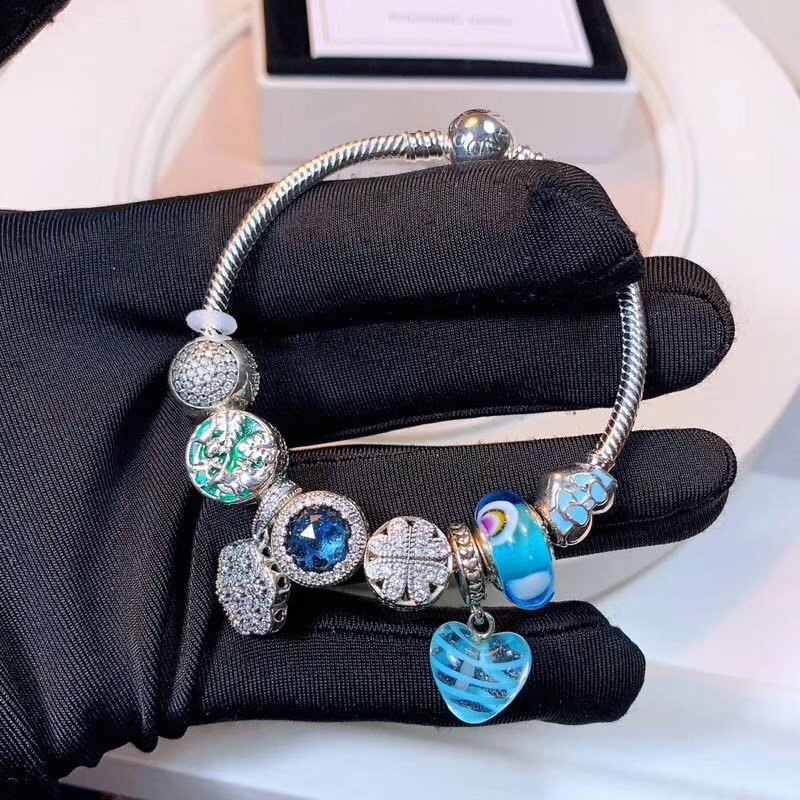 Wholesale Cheap Womens Designer Bracelets for Sale