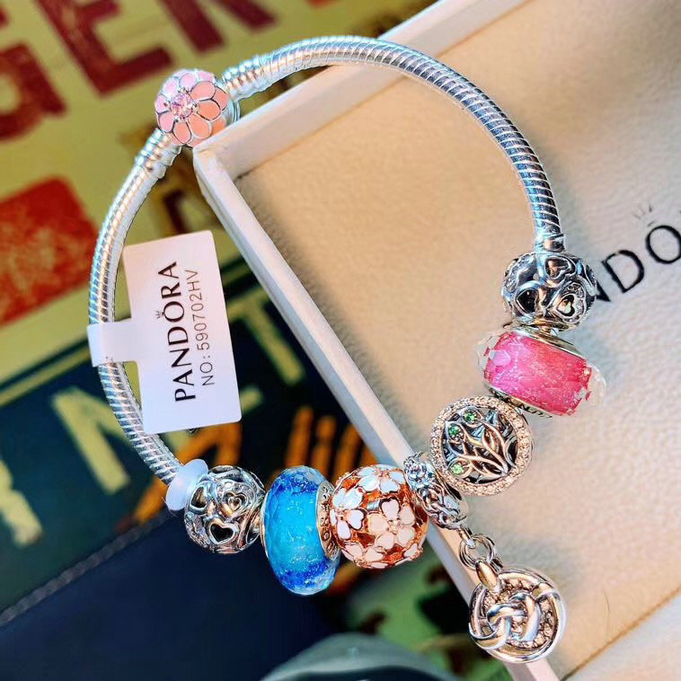Wholesale Cheap Womens Designer Bracelets for Sale