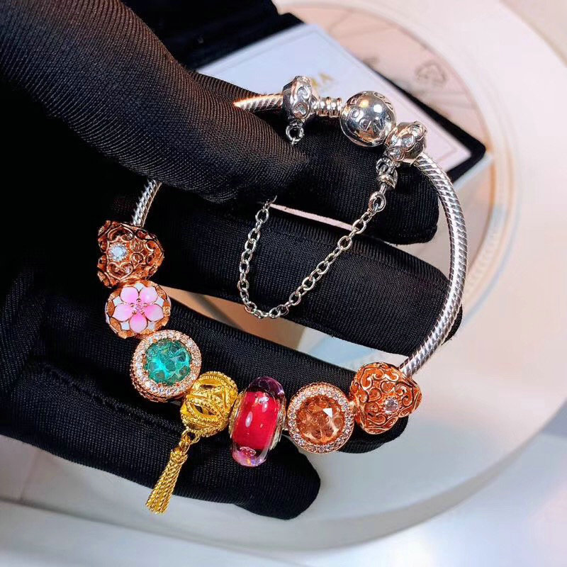 Wholesale Cheap Womens Designer Bracelets for Sale