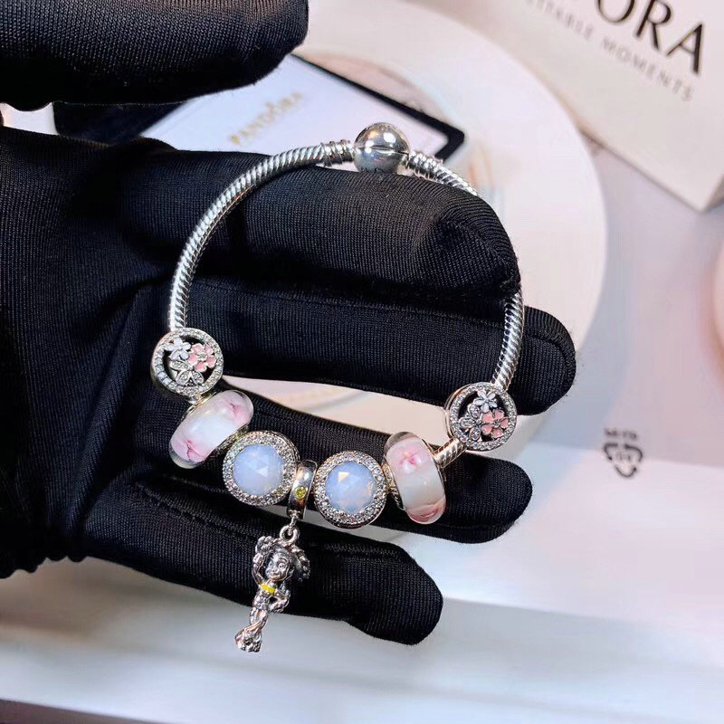 Wholesale Cheap Womens Designer Bracelets for Sale