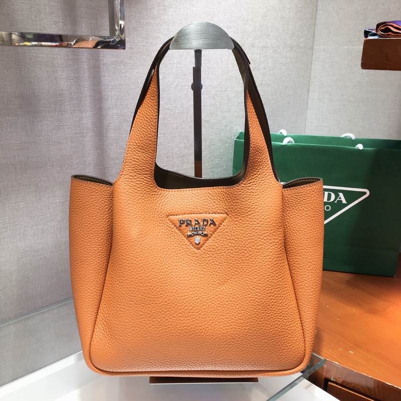 Wholesale Cheap P rada Aaa Designer bags for Sale