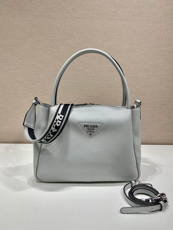 Wholesale Cheap P rada Aaa Designer bags for Sale