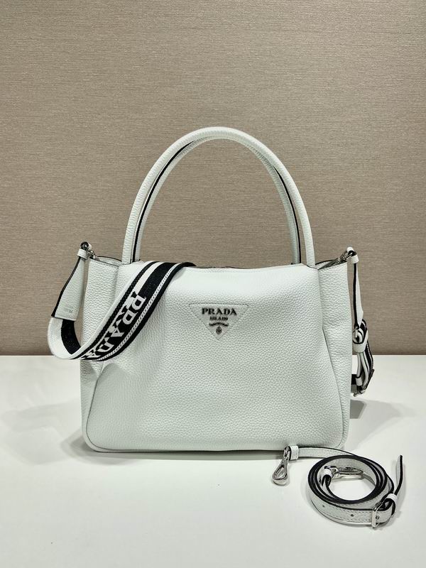 Wholesale Cheap P rada Aaa Designer bags for Sale