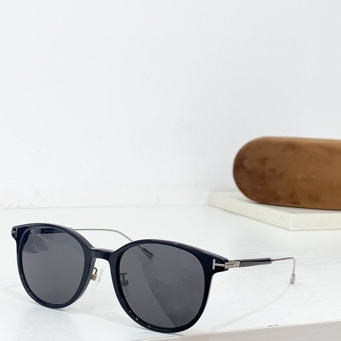 Wholesale Cheap AAA Tom Ford Replica Sunglasses for Sale