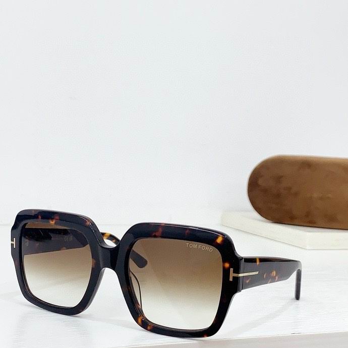 Wholesale Cheap AAA Tom Ford Replica Sunglasses for Sale