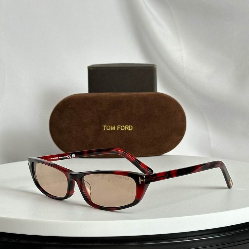 Wholesale Cheap AAA Tom Ford Replica Sunglasses for Sale