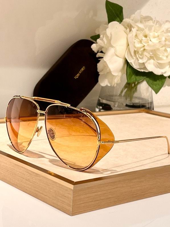Wholesale Cheap AAA Tom Ford Replica Sunglasses for Sale