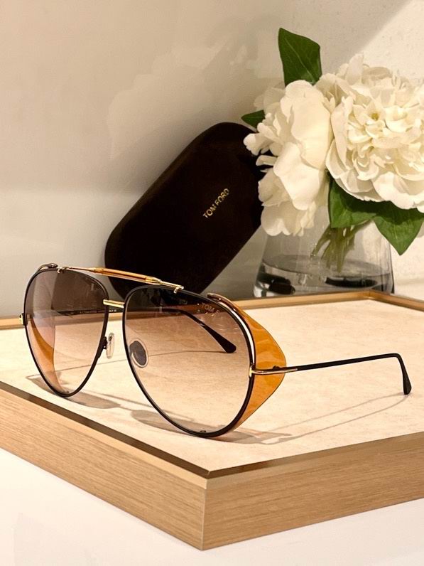 Wholesale Cheap AAA Tom Ford Replica Sunglasses for Sale