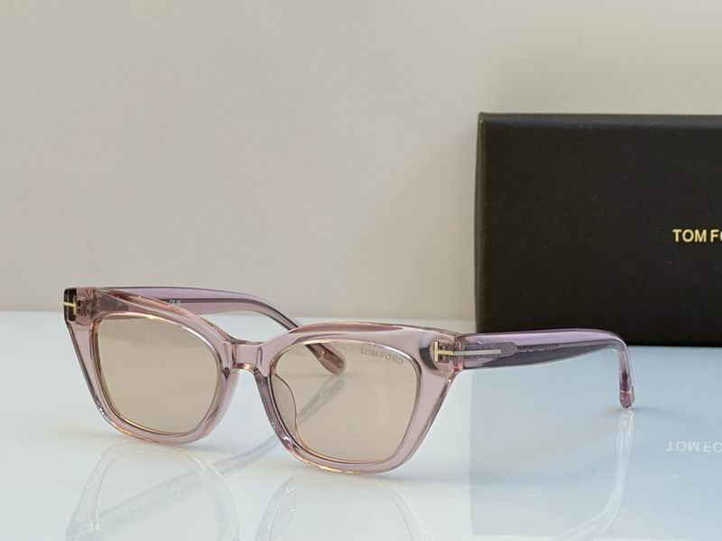 Wholesale Cheap AAA Tom Ford Replica Sunglasses for Sale