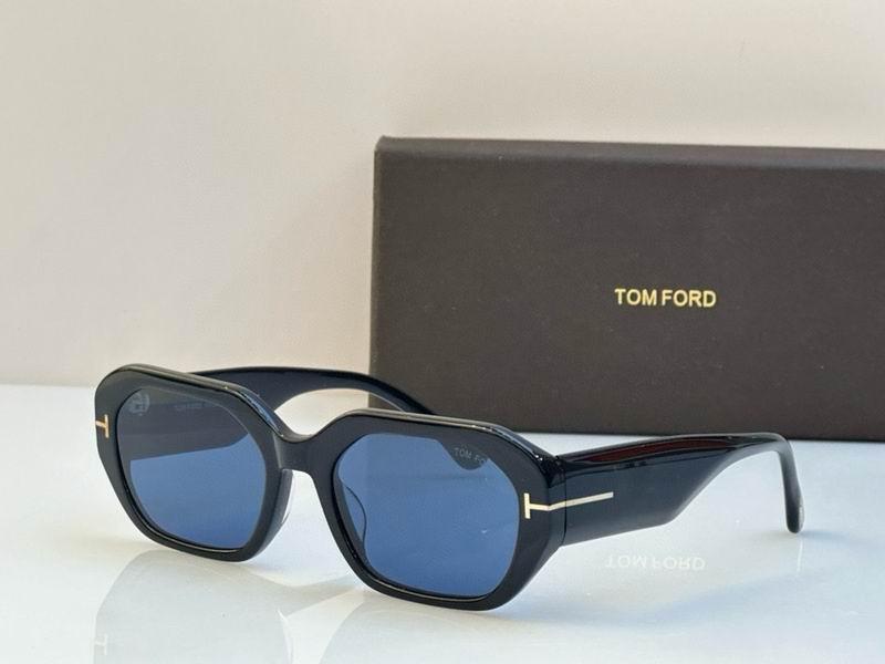 Wholesale Cheap AAA Tom Ford Replica Sunglasses for Sale