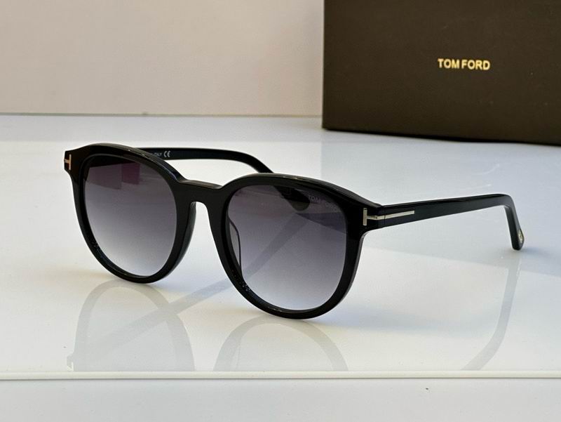 Wholesale Cheap AAA Tom Ford Replica Sunglasses for Sale