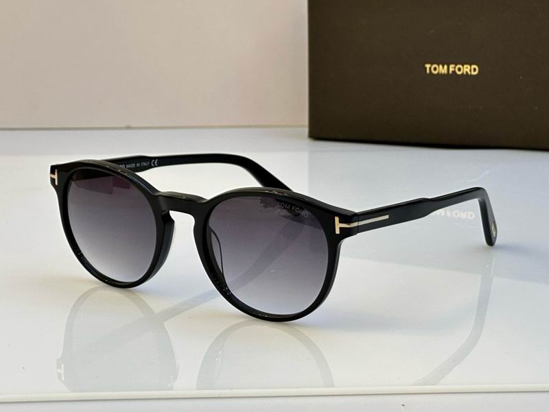 Wholesale Cheap AAA Tom Ford Replica Sunglasses for Sale