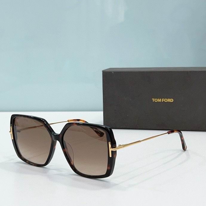 Wholesale Cheap AAA Tom Ford Replica Sunglasses for Sale