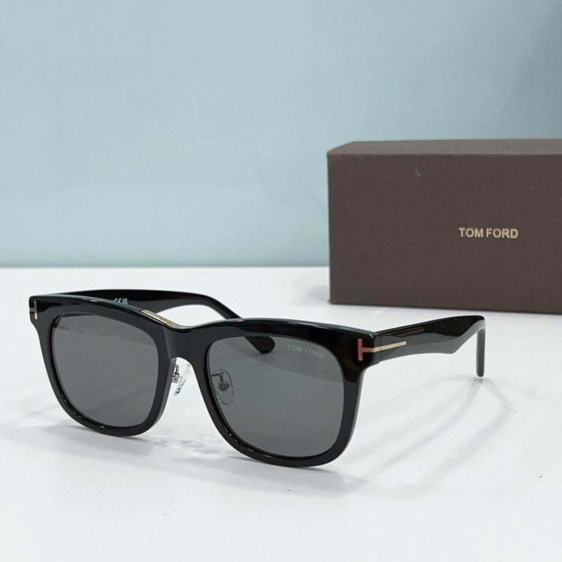 Wholesale Cheap AAA Tom Ford Replica Sunglasses for Sale