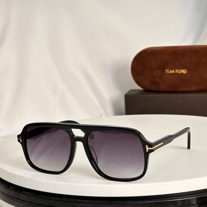 Wholesale Cheap AAA Tom Ford Replica Sunglasses for Sale
