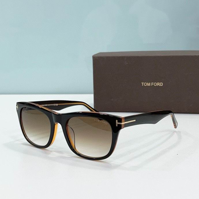 Wholesale Cheap AAA Tom Ford Replica Sunglasses for Sale