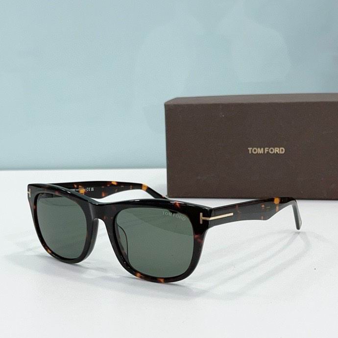 Wholesale Cheap AAA Tom Ford Replica Sunglasses for Sale