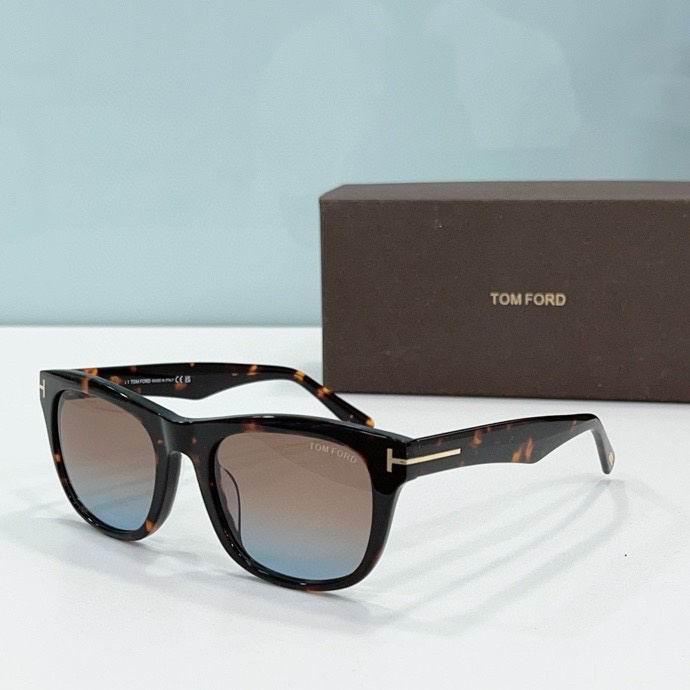 Wholesale Cheap AAA Tom Ford Replica Sunglasses for Sale