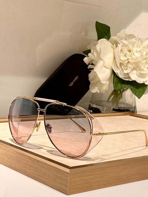 Wholesale Cheap AAA Tom Ford Replica Sunglasses for Sale