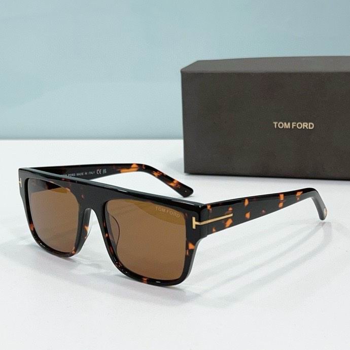Wholesale Cheap AAA Tom Ford Replica Sunglasses for Sale