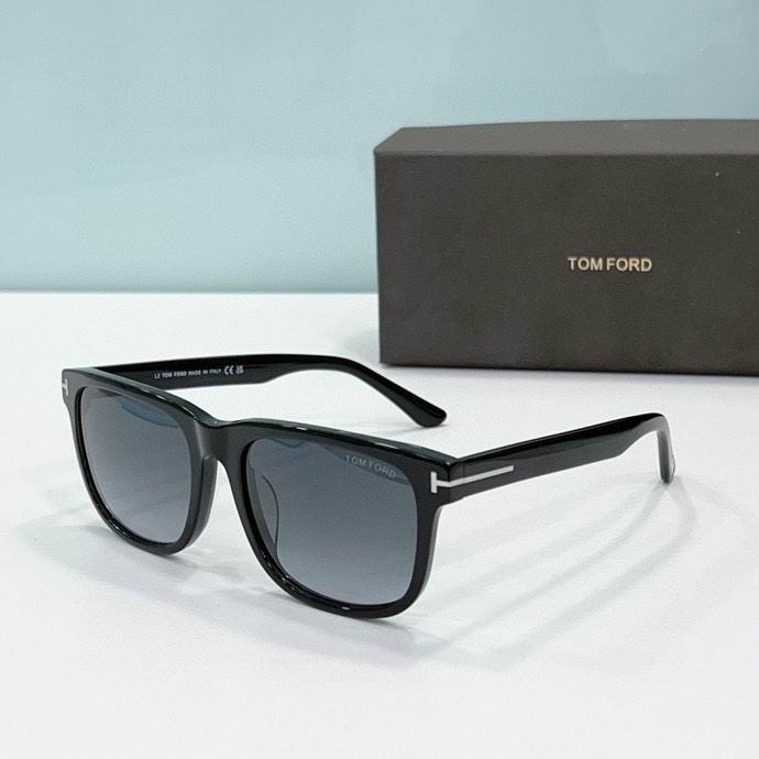 Wholesale Cheap AAA Tom Ford Replica Sunglasses for Sale