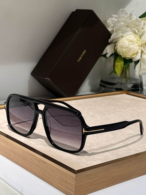 Wholesale Cheap AAA Tom Ford Replica Sunglasses for Sale