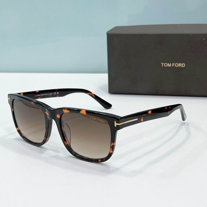 Wholesale Cheap AAA Tom Ford Replica Sunglasses for Sale