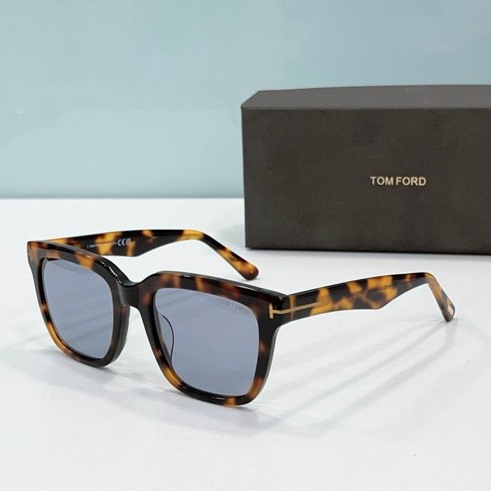 Wholesale Cheap AAA Tom Ford Replica Sunglasses for Sale