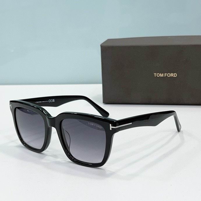 Wholesale Cheap AAA Tom Ford Replica Sunglasses for Sale