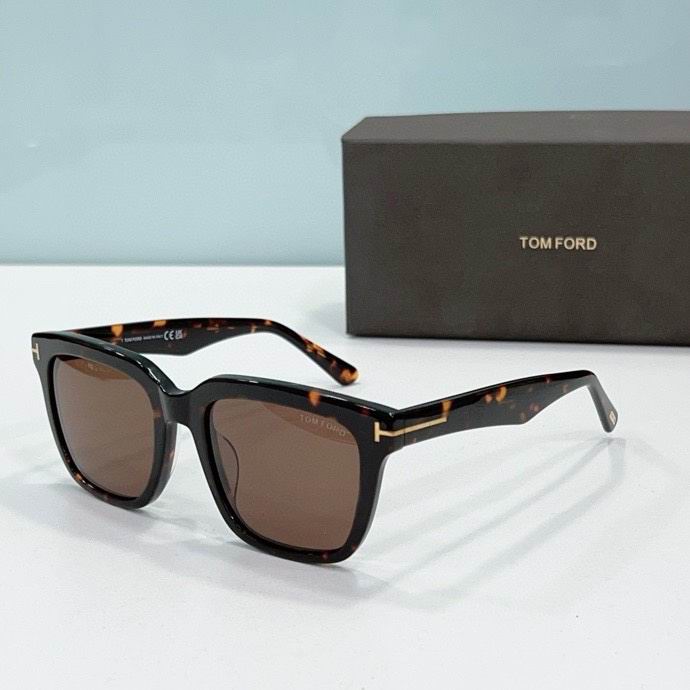 Wholesale Cheap AAA Tom Ford Replica Sunglasses for Sale