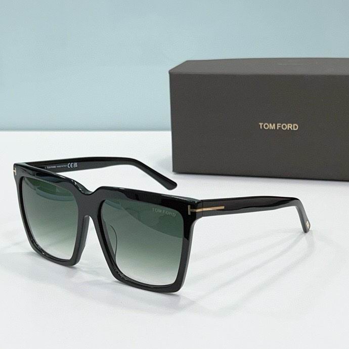 Wholesale Cheap AAA Tom Ford Replica Sunglasses for Sale