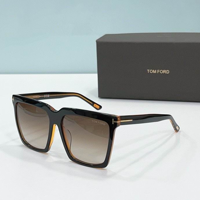 Wholesale Cheap AAA Tom Ford Replica Sunglasses for Sale