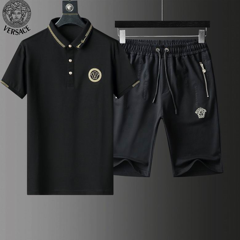 Wholesale Cheap V ersace Short Sleeve Tracksuits for Sale