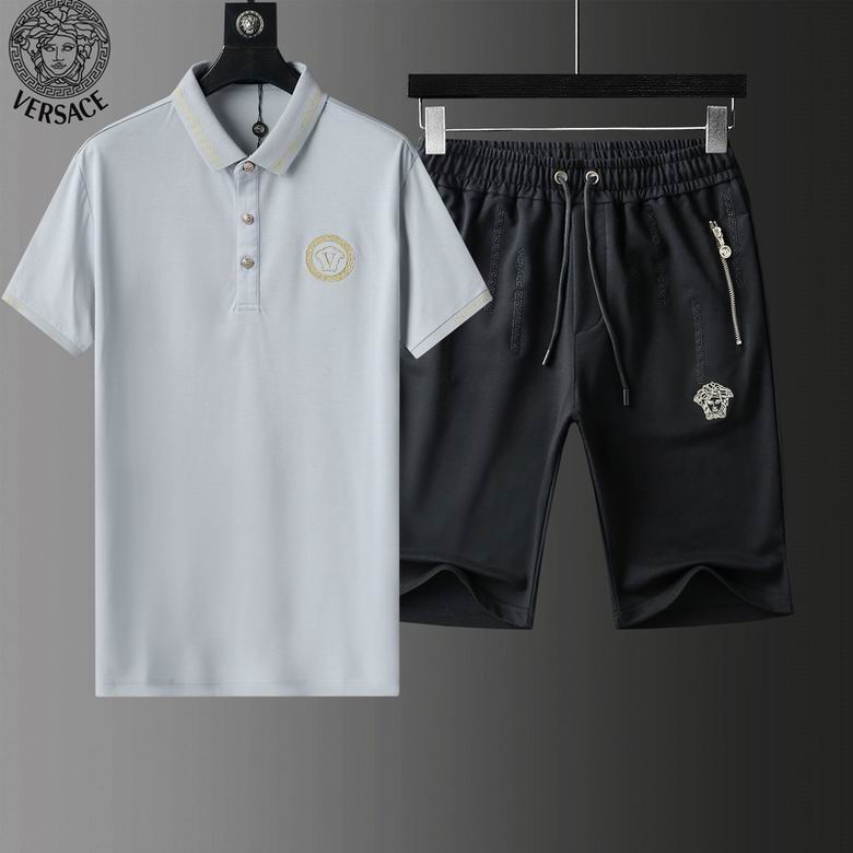 Wholesale Cheap V ersace Short Sleeve Tracksuits for Sale