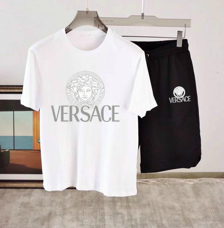 Wholesale Cheap Versace replica Tracksuits for Sale
