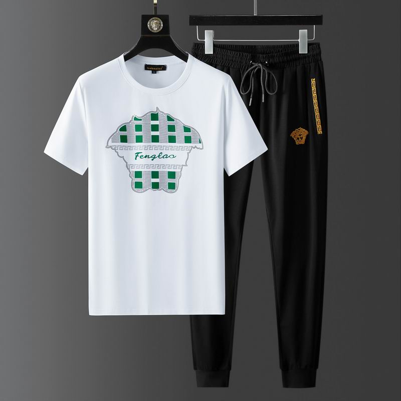 Wholesale High-quality men's V.ersace Short Sleeve Replica Designer Tracksuits for sale