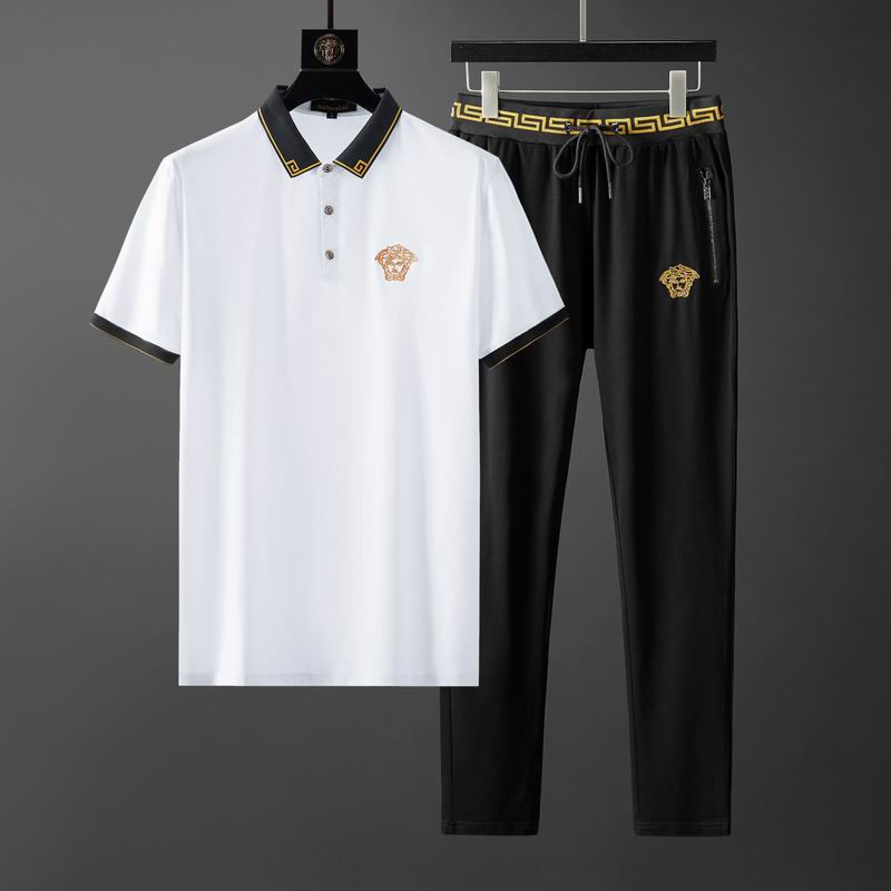 Wholesale High-quality men's V.ersace Short Sleeve Replica Designer Tracksuits for sale