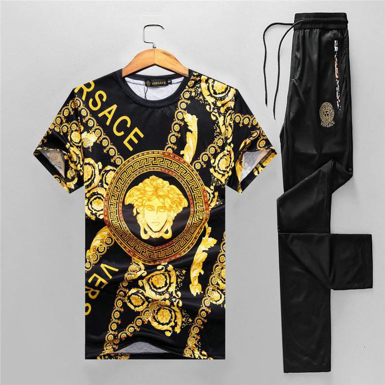 Wholesale Cheap V ersace mens Fashion Short Sleeve Tracksuits for Sale
