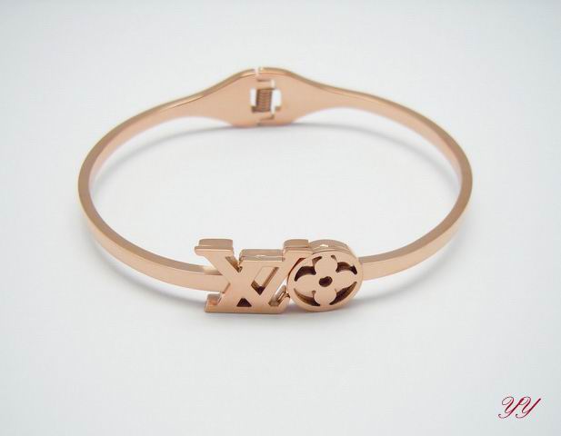 Wholesale Cheap Replica Louis Vuitton Bangles Bracelets-247